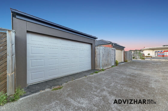 9 Hunt Way Pakenham, VIC 3810